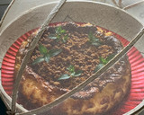 Foto del paso 14 de la receta: Tarta de queso quemada, con crumble de galletas, miel y chía