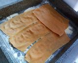 A picture of step 2 of Ravioli with Tomato Paste, Filled with Ricotta and Spinach.