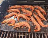 Foto del paso 1 de la receta: Aperitivo de domingo. Clochinas Valencianas y Gambones a la Plancha acompañado de Aperol !!!