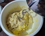Foto langkah ke 3 dari resep Roti sosis.