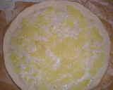 Foto del paso 5 de la receta: Pizza de pollo, setas y pasta de jengibre y ajo