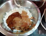 A picture of step 3 of Ricotta cheese cake with date palm molasses.