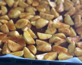 Foto del paso 3 de la receta: Papas gajo al horno, especiadas