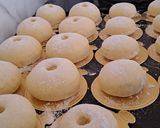 Foto langkah ke 6 dari resep Donat premium/Donat glaze.