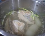 Hình bước làm 2 của món Mì Quảng Gà
