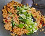 Foto langkah ke 6 dari resep Tumis oncom simple.