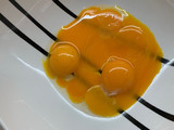 Rollo de espinacas, salmón y queso para untar