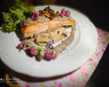 Foto del paso 5 de la receta: Salmón en Salsa de Cebolla Cremosa