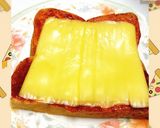 รูปขั้นตอนการทำที่ 5 ของ 🍕🧀พิซซ่าหน้าเชดด้าชีสง่ายๆ - Easy easy cheddar cheese pizza