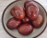 Foto langkah ke 4 dari resep Chinese Tea Eggs.