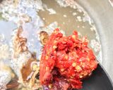 A picture of step 1 of Miyan dried okro.