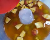 Foto del paso 4 de la receta: Gelatina con frutas de estación