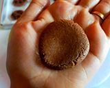 Foto langkah ke 5 dari resep Cookies Coklat RENYAH.