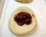 Foto del paso 7 de la receta Bombas rellenas de mermelada