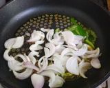 A picture of step 3 of Sprouts & Oats Poha.