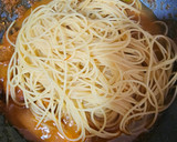 Foto del paso 7 de la receta: Spaguetini con salsa de cebolla y pimiento rojo