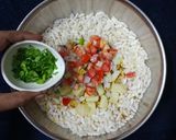 A picture of step 6 of Jhal muri.