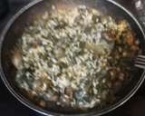 Foto del paso 3 de la receta: Arroz con verduras silvestres y caracoles. Receta de posguerra