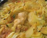 Foto del paso 2 de la receta: Calabacines🍱con pollo🍗en salsa de tomate🍅🥘🥙