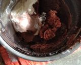 A picture of step 2 of Bourbon Nutella Milkshake.