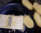 Foto del paso 1 de la receta: Tortillita de papa rallada