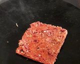 A picture of step 3 of Beetroot thalipeeth.