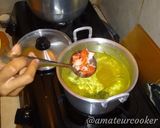 Foto langkah ke 3 dari resep Soto Salmon (+bakso & telur puyuh) #MPASI1YO.