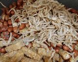 Foto langkah ke 3 dari resep Tempe, teri, kacang.