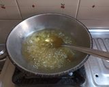 A picture of step 3 of Rusk milk custard pudding.