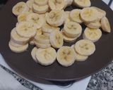 Foto del paso 5 de la receta: Chuchos rellenos de toffee de plátano y puntas de chocolate