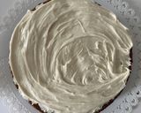A picture of step 9 of Hummingbird Cake.