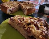 Foto del paso 6 de la receta: Queque con fresas y migas