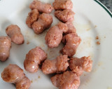 Foto del paso 3 de la receta: Arroz con longaniza, jamón y habas