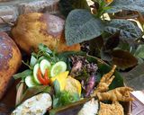 Foto langkah ke 1 dari resep Iseng" bebikinan Nasi Bakar Ikan Asin...😊😉 Yuuk d intip.