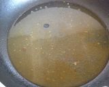 Foto del passaggio 6 della ricetta Tortiglioni con gamberi, crema di melanzane e datterini