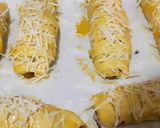 Foto langkah ke 6 dari resep Bolen Lilit Pisang Coklat Keju.