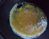 Foto del paso 3 de la receta: Sanguchito distinto de huevo y queso