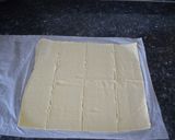 Foto del paso 2 de la receta: Napolitanas de jamón york y queso. (Sin Thermomix)