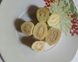 A picture of step 1 of Guava Juice.