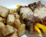 Foto del paso 5 de la receta: Rollitos de bisteces con morrón
