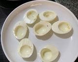 Foto del paso 1 de la receta Huevos relleno de palito de cangrejo