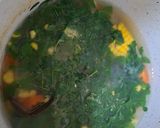 Foto langkah ke 5 dari resep Sayur bening kelor.