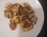 Foto del paso 1 de la receta: Macarrones con salsa de champiñones