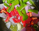 Foto del paso 2 de la receta: Bacalao Skrei con patatas paja y salsa de tomate