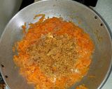 A picture of step 3 of Gazar Halwa.
