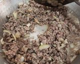 Foto langkah ke 3 dari resep Martabak Telur Kari Daging Sapi Panggang.
