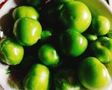 Foto del paso 1 de la receta: Pollo en salsa verde de tomatillo
