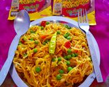 वेजी मसाला मैगी (veggie masala maggi recipe in Hindi) रेसिपी चरण 5 फोटो
