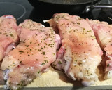 Foto del paso 3 de la receta: Pies de cerdo al horno crujientes 🐷