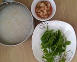 Hình bước làm 2 của món Cháo tôm rau mùng tơi ăn dặm